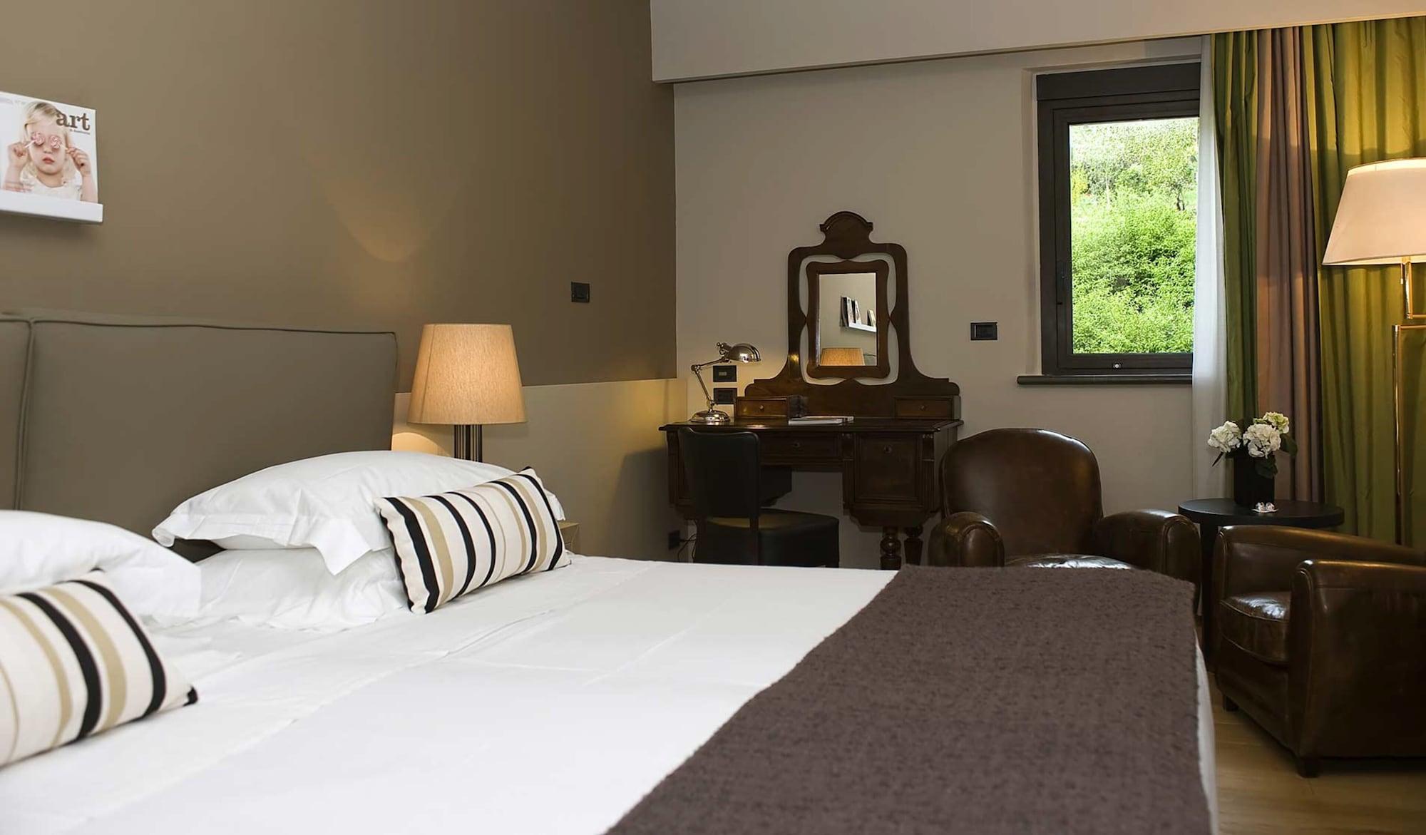 גוביו Park Hotel Ai Cappuccini מראה חיצוני תמונה